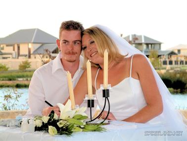 Tying the knot, outdoor wedding, Western Australia